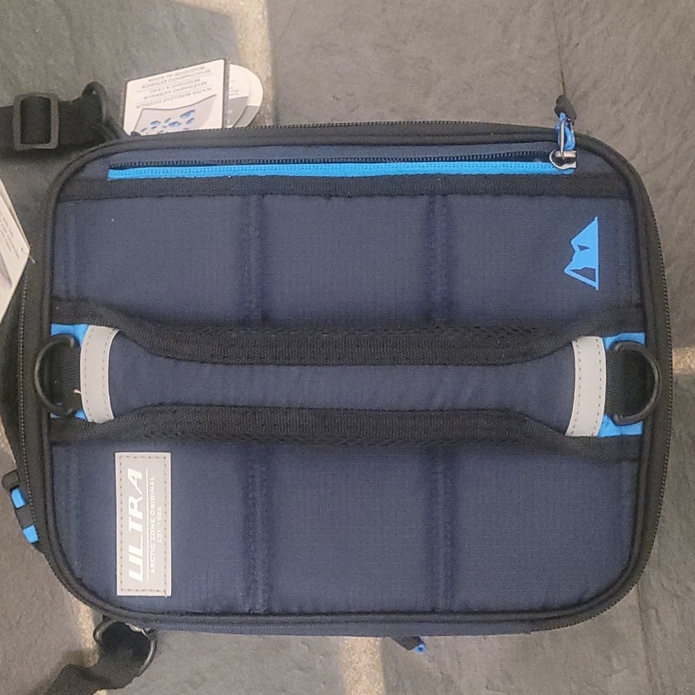 Ultra Artic Zone Original Lunch Box w/ 1 Bowl